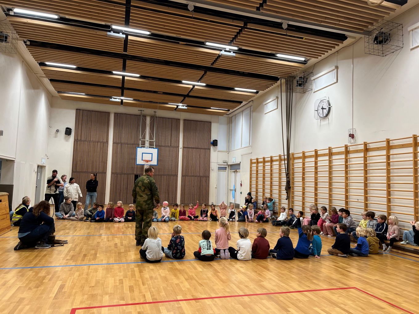 Forsvarets hundeskole